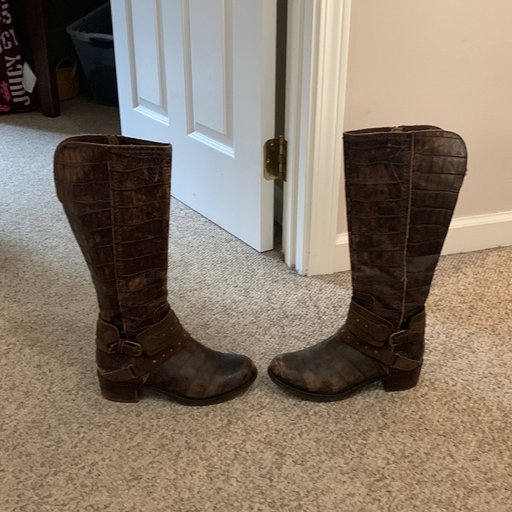 Ugg Brown Esplande Croc Java Brown Leather Boots … - image 1